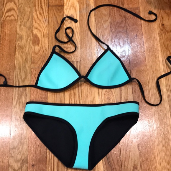 teal triangl bikini
